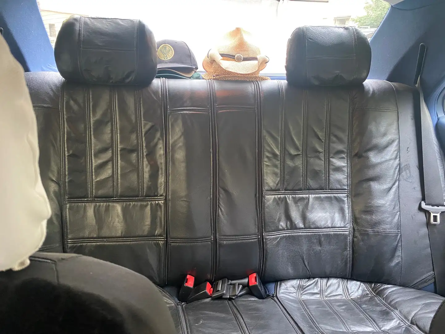 Mercedes-Benz C 200 C-Klasse Elegance Синий - 2