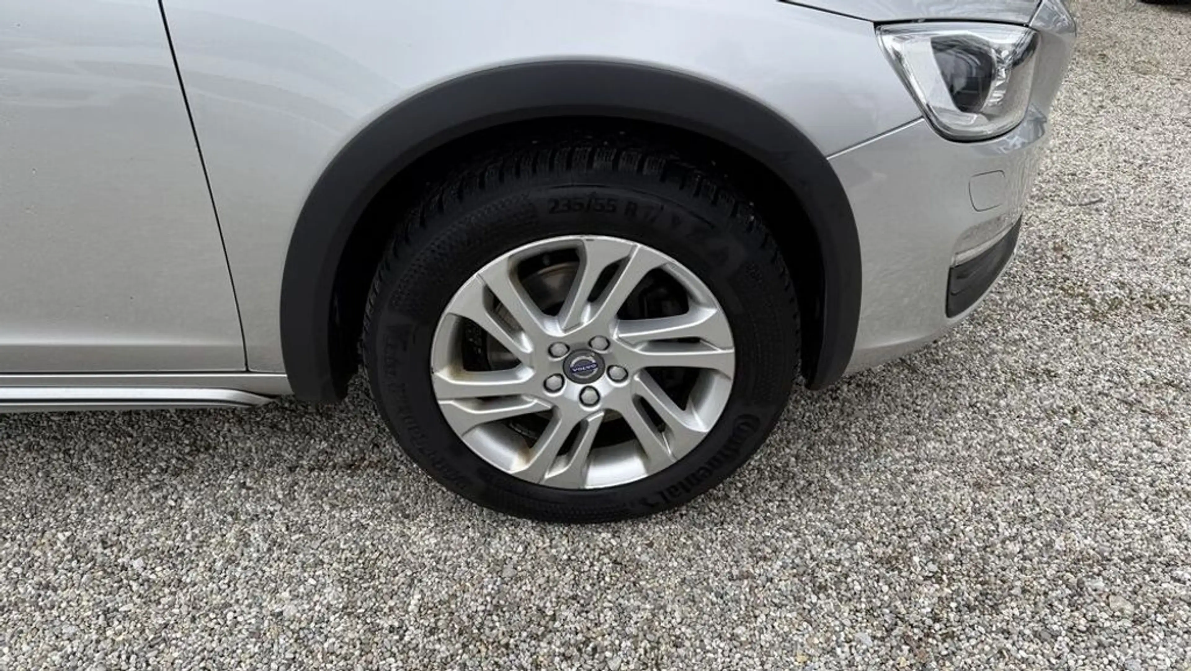 Volvo V60 Cross Country Kinetic Service ZR NEU! AHK — photo 11