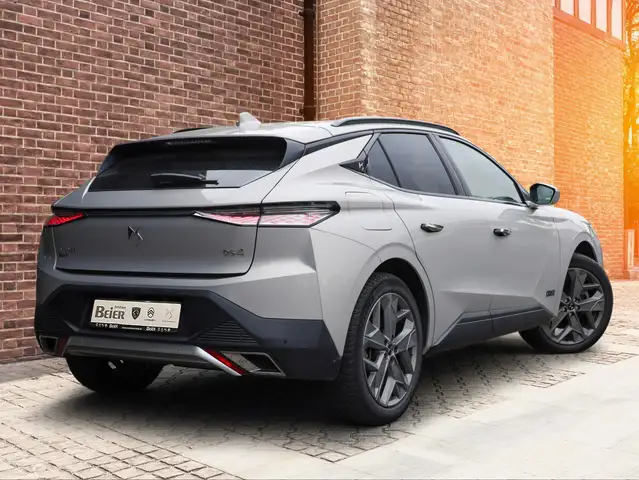 DS Automobiles DS 4 Crossback view 5