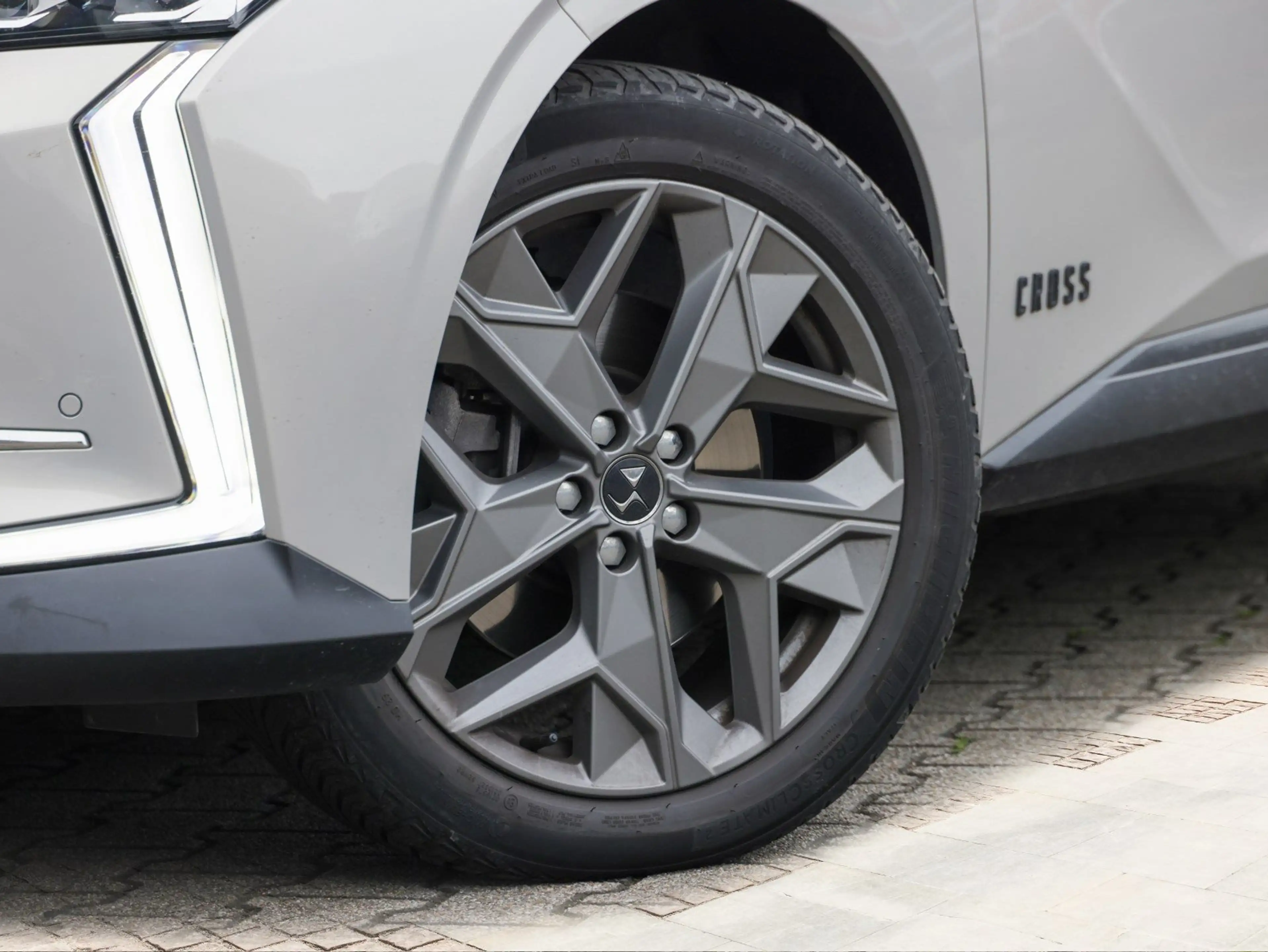 DS Automobiles DS 4 Crossback DS4 Crossback Cross — photo 6