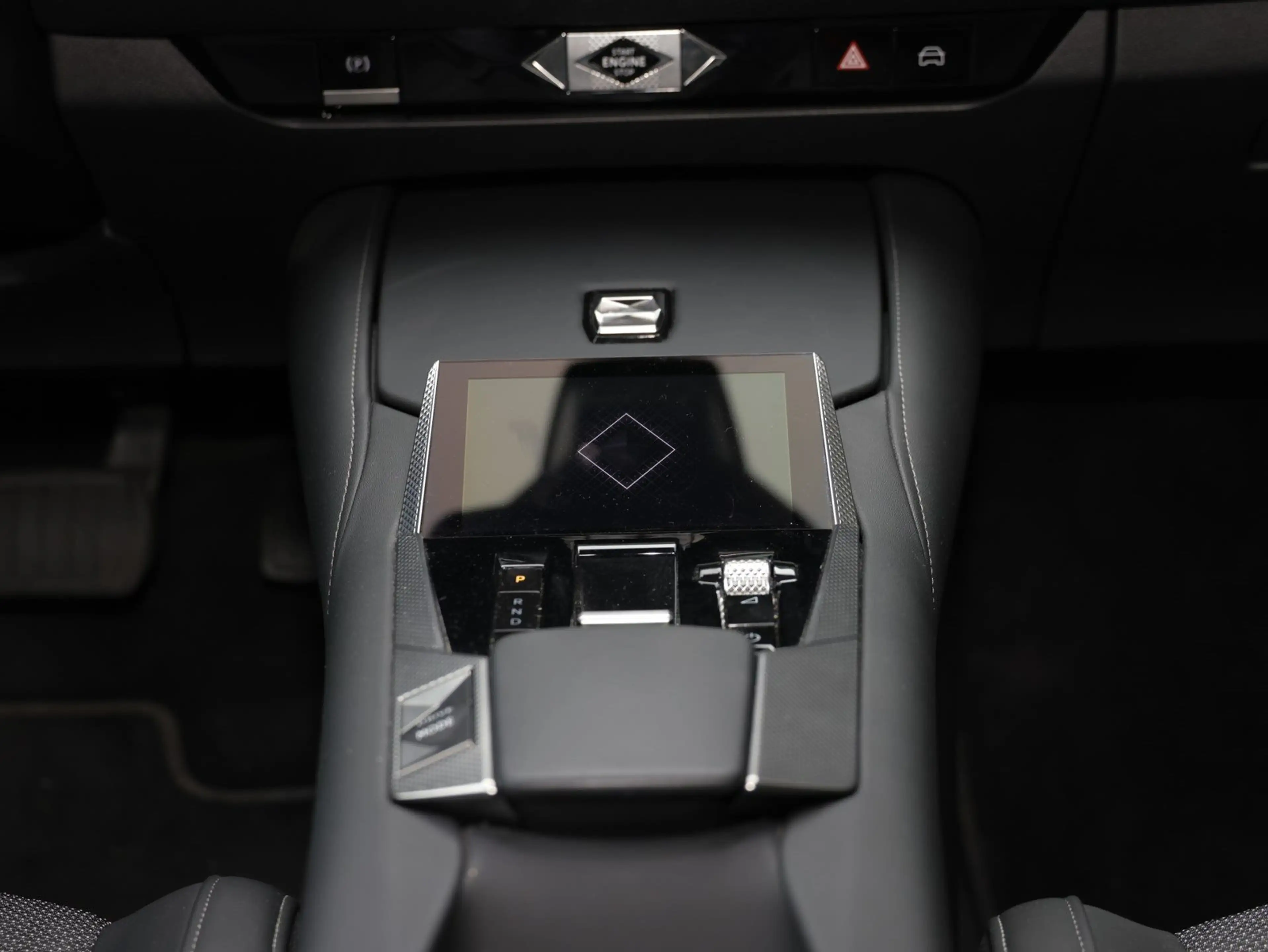 DS Automobiles DS 4 Crossback DS4 Crossback Cross — photo 13