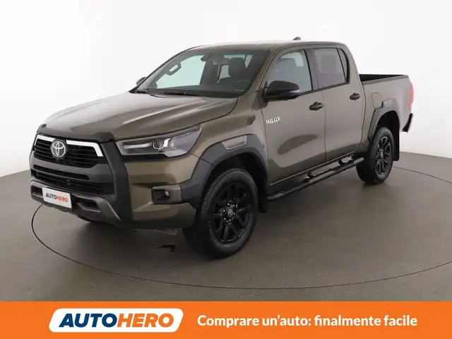 Toyota Hilux 2.8 D-4D Double Cab Invincible 4x4