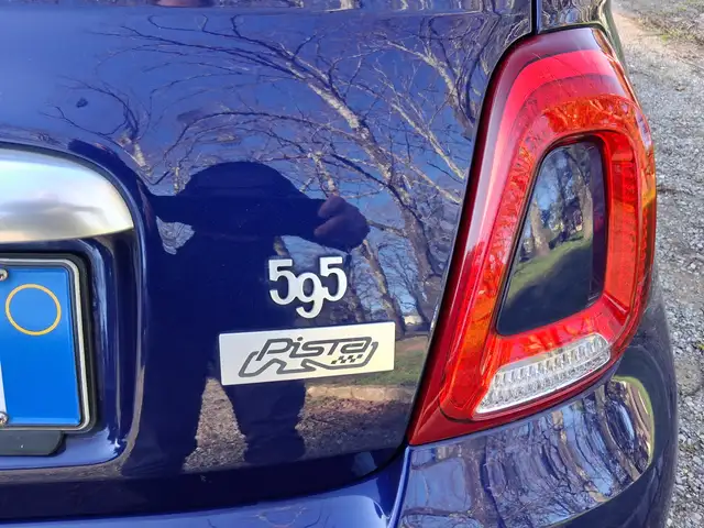 Abarth 595 Pista 70 anniversario