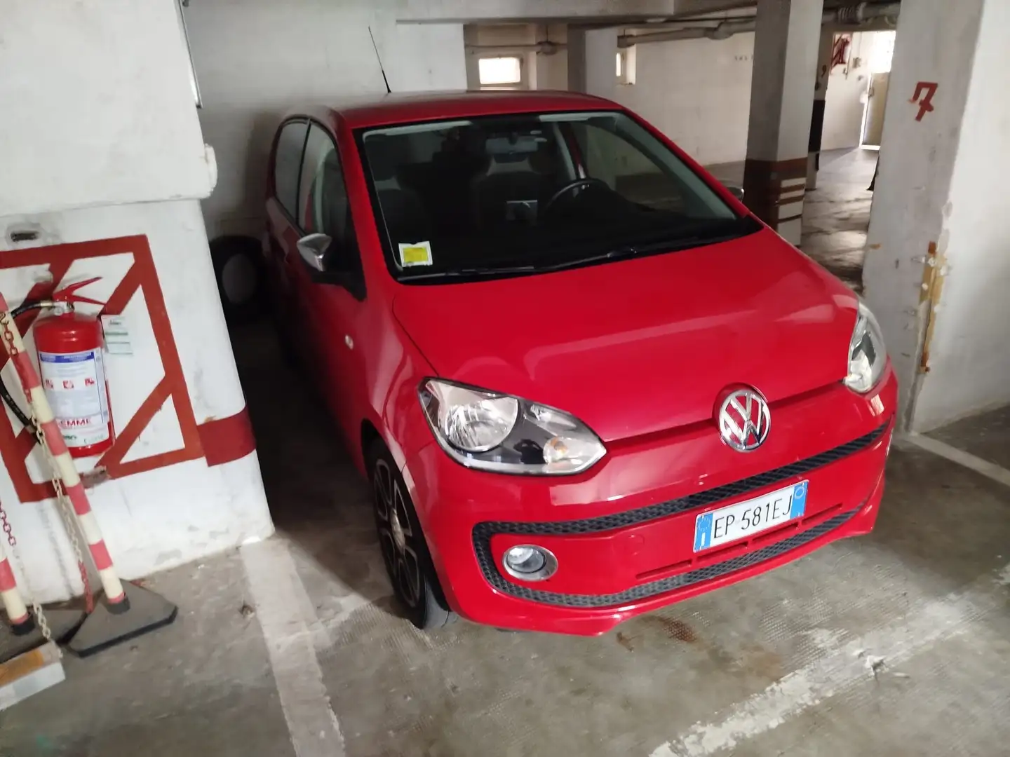 Volkswagen up! up! 5p 1.0 Move up! 75cv Rosso - 2
