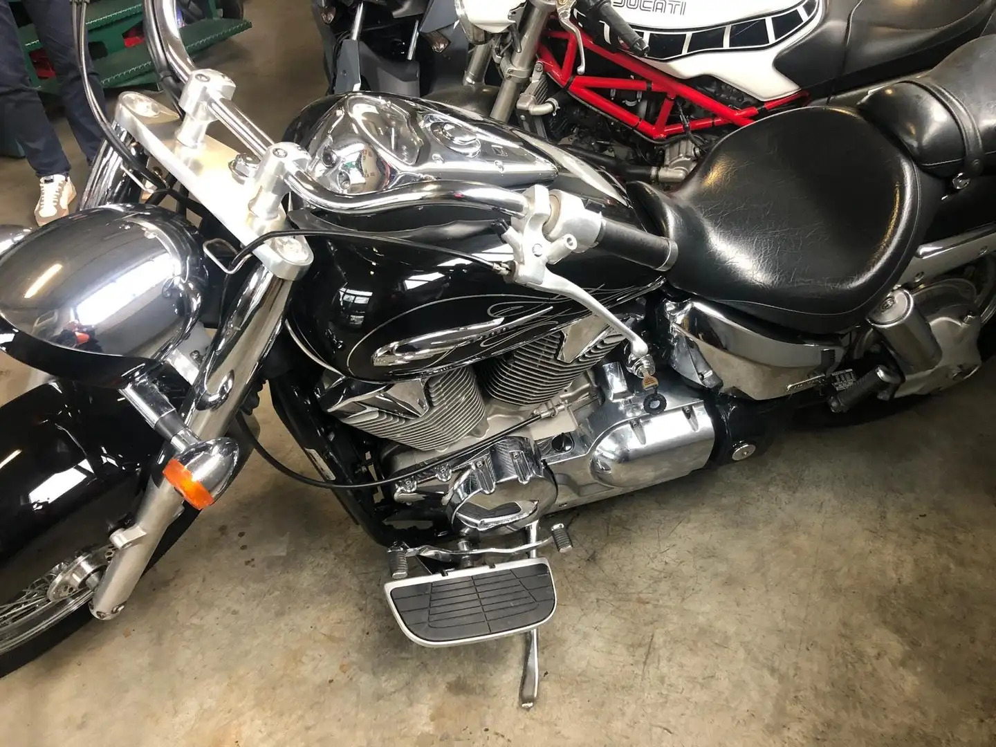 Honda VTX 1300 S Zwart - 2
