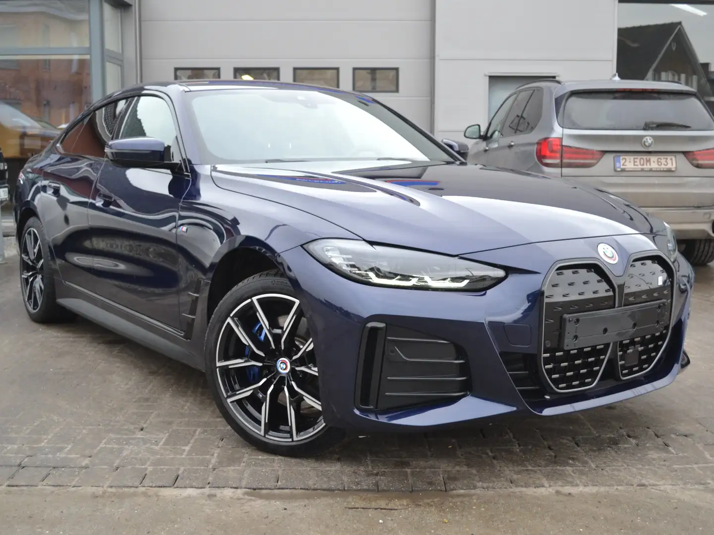 BMW i4 50 Jahre M edition/BTW Wagen Azul - 1