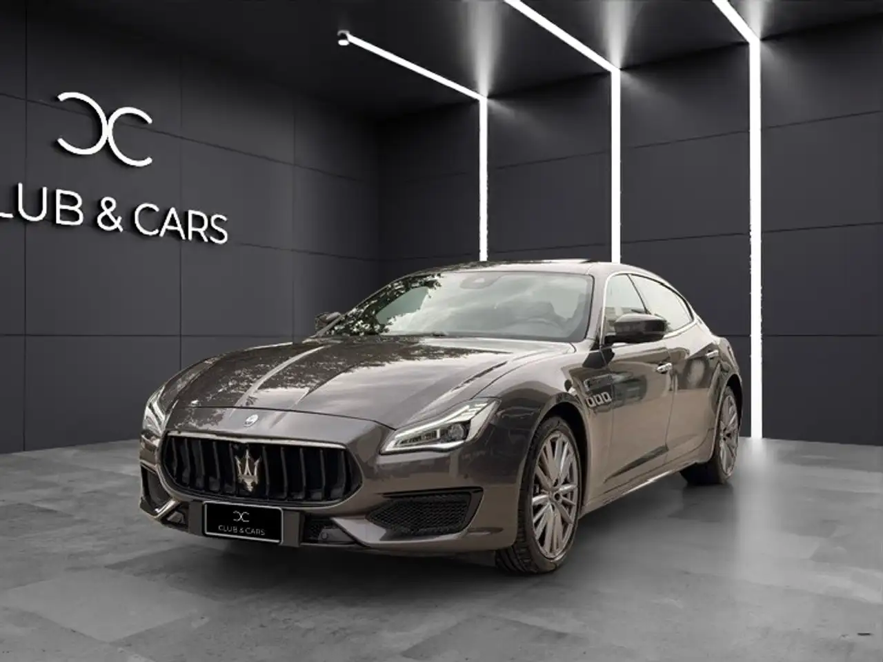 Maserati Quattroporte 2023
