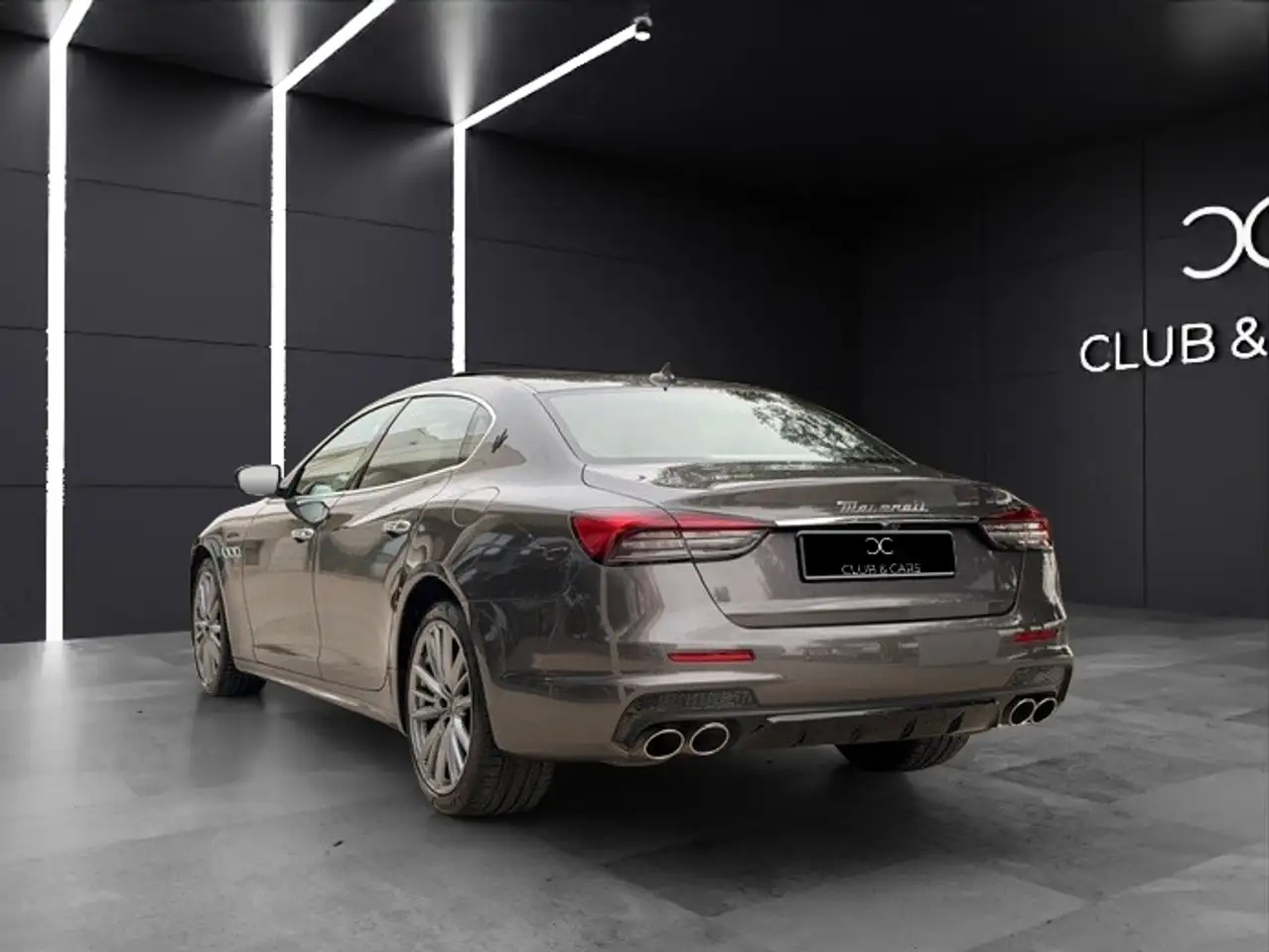 Maserati Quattroporte 2023