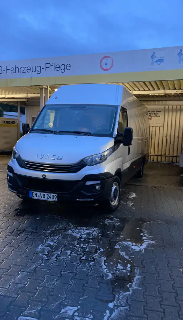 Iveco Daily 35 C 18A8 V - 1