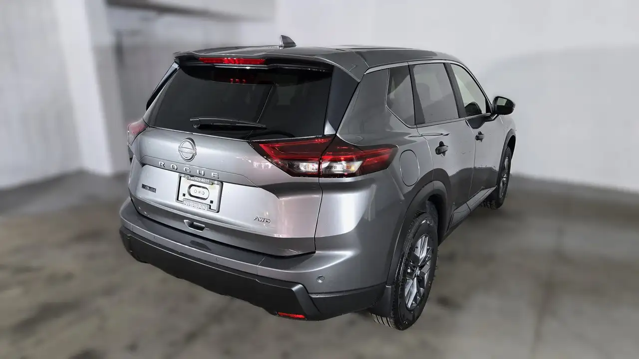 Nissan Rogue fotografie Nissan Rogue