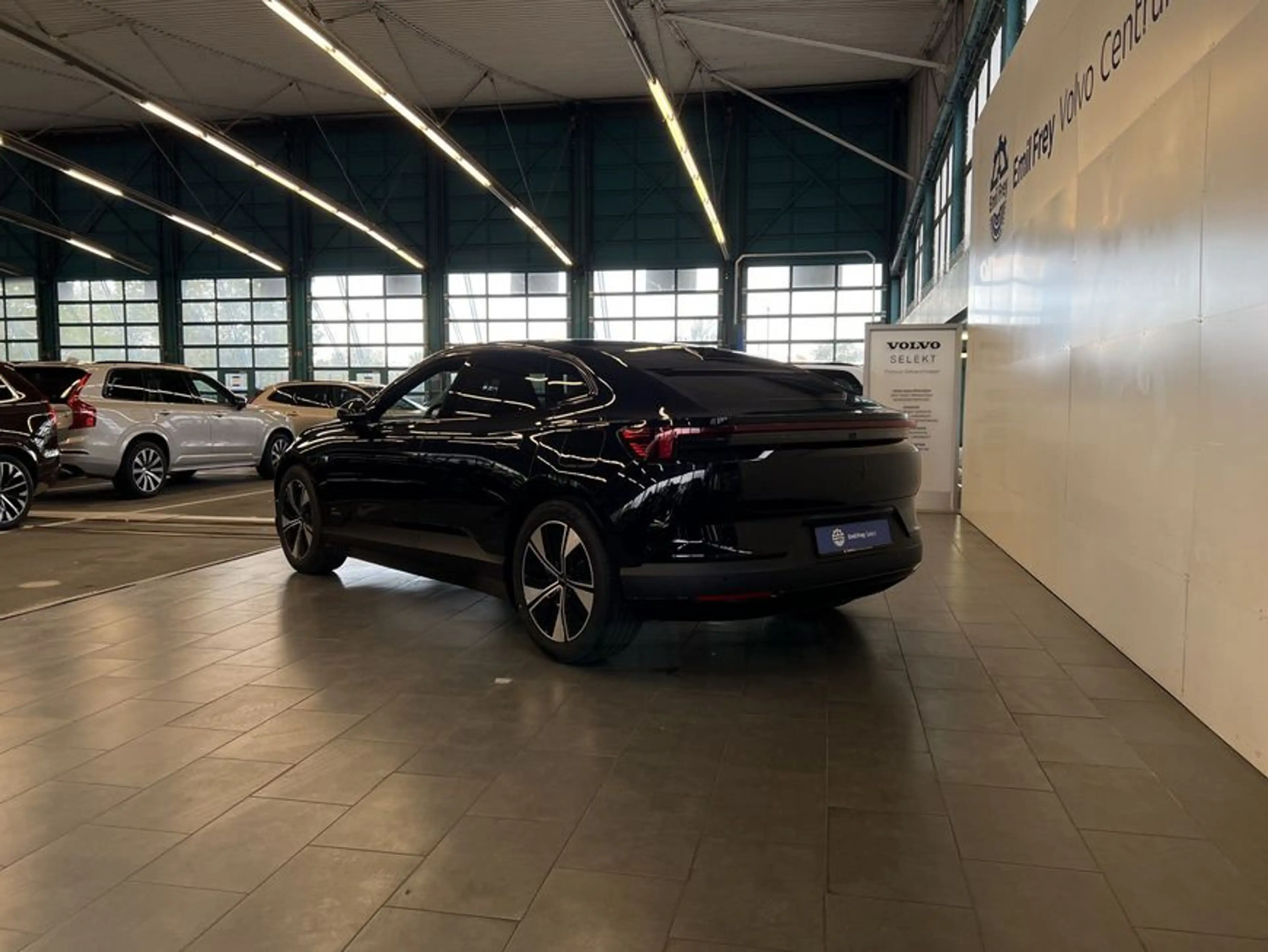 Polestar 4 Dual-Motor Prime Glasd Pilot- Plus- Climate-Pake — photo 34
