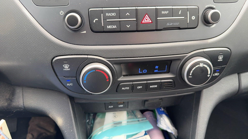 Hyundai i10 1.0i Go! 2017 | Navi | ECC | Cruise Control | Appl — photo 14