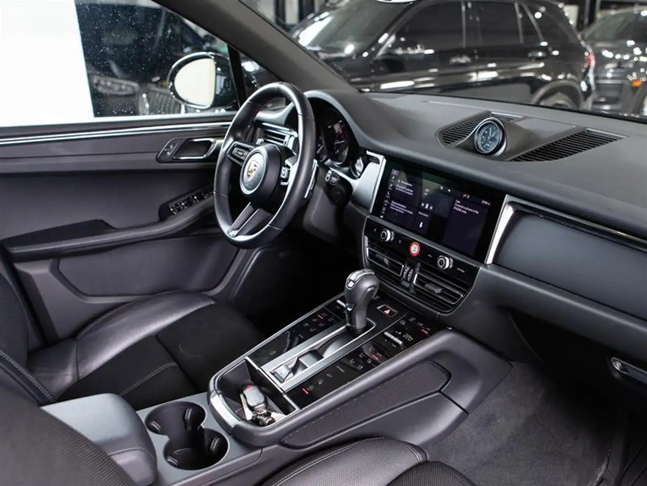 Porsche Macan снимка Porsche Macan