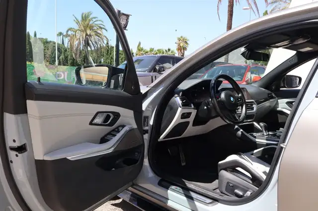 BMW M3 view 12