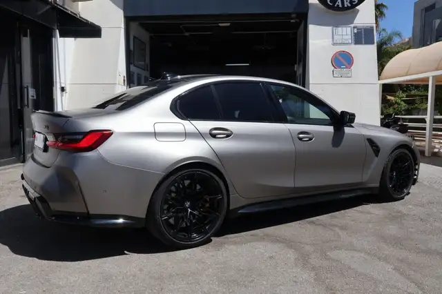BMW M3 view 6