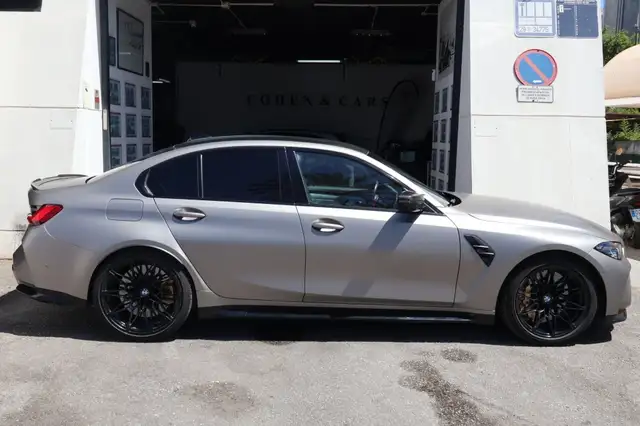 BMW M3 view 5