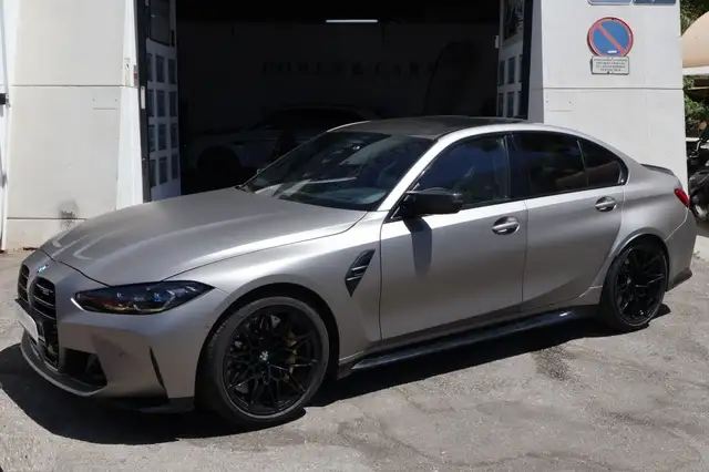 BMW M3 view 2