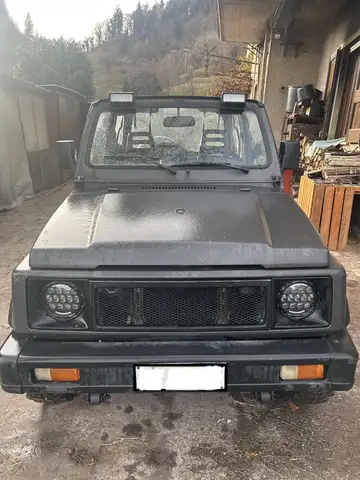 Suzuki SJ Samurai