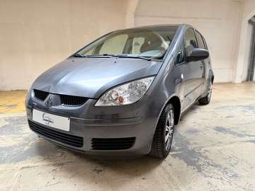 Colt 1.3i Instyle !! 54 000 KM !!