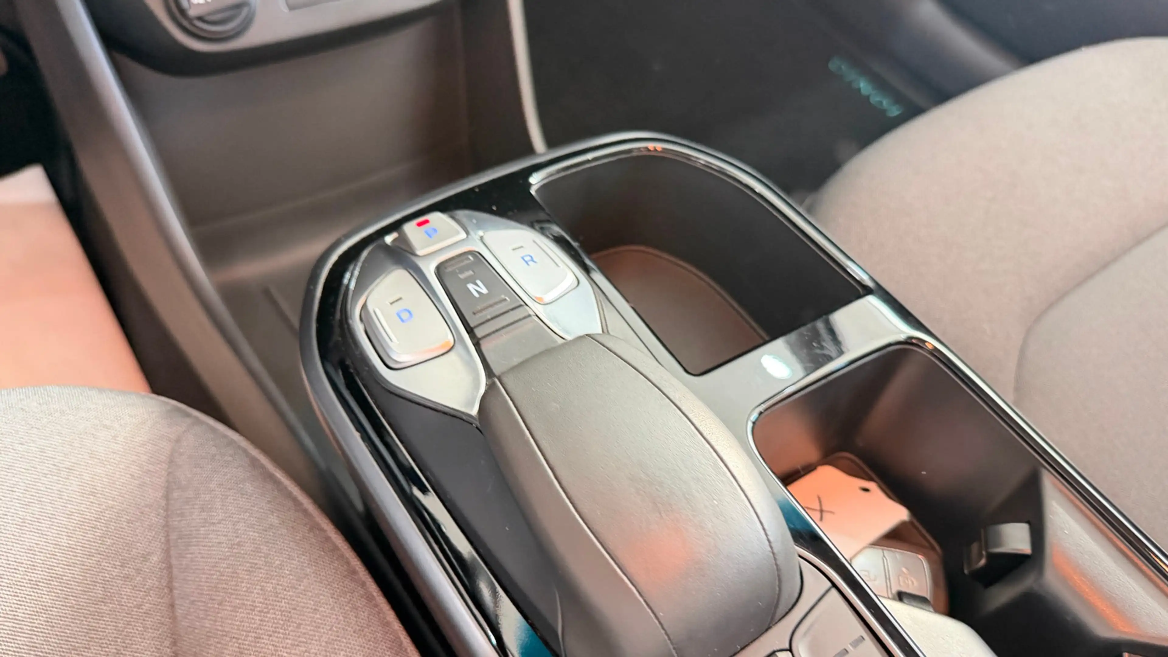 Hyundai IONIQ IONIQ Trend Elektro — photo 21