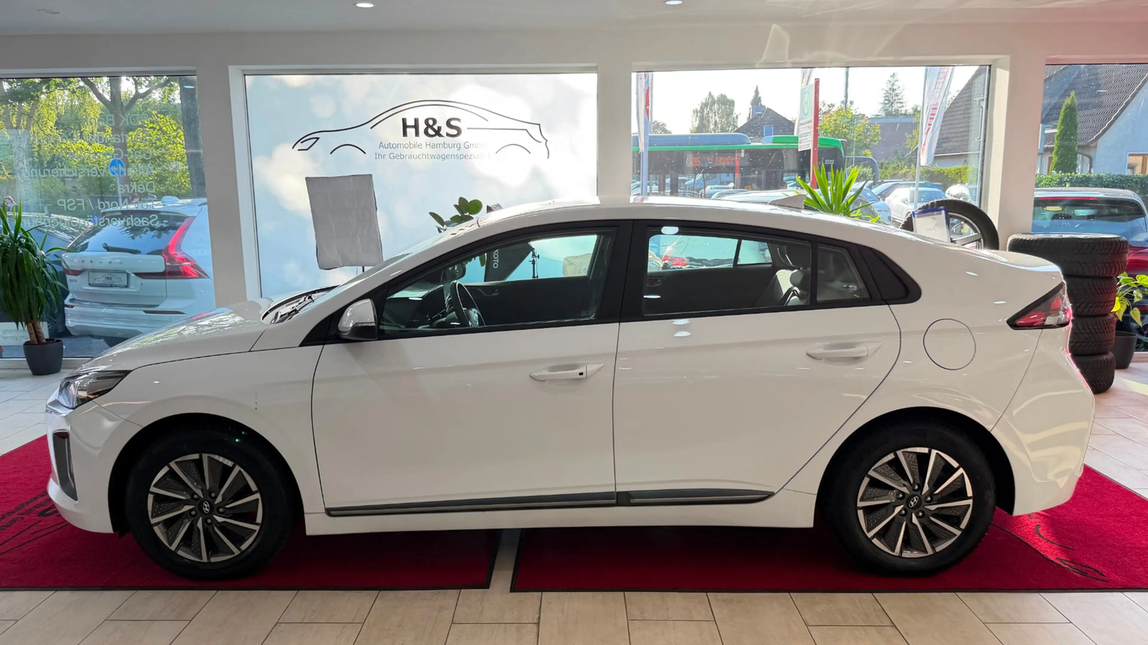 Hyundai IONIQ IONIQ Trend Elektro — photo 3