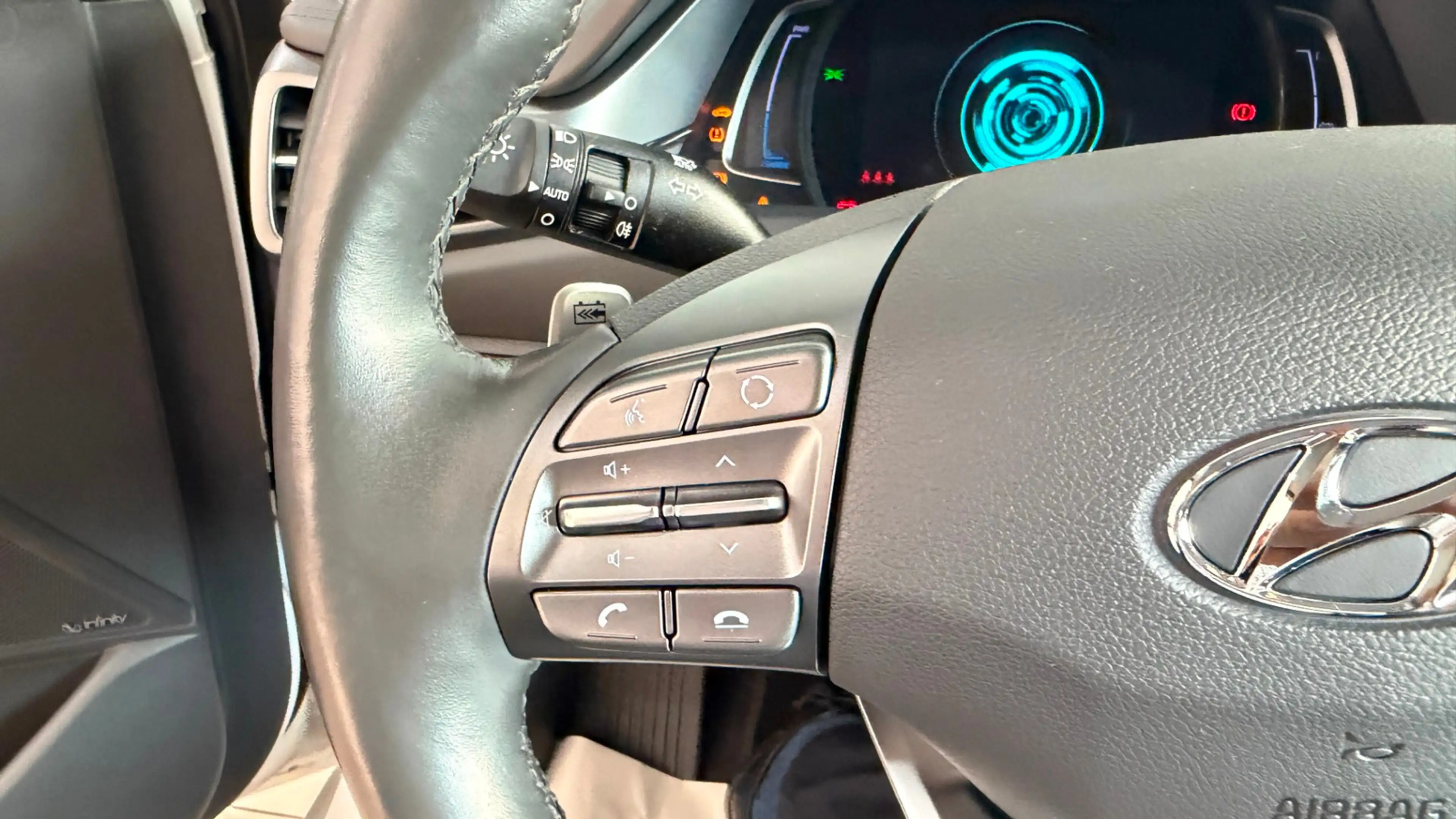 Hyundai IONIQ IONIQ Trend Elektro — photo 19