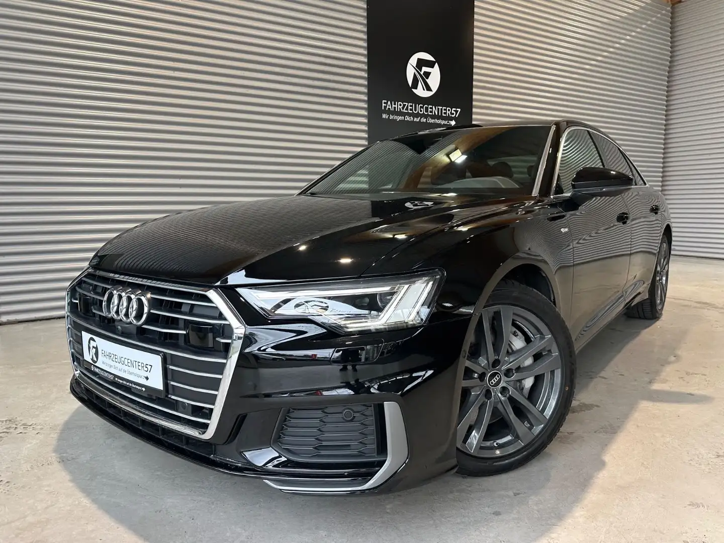 Audi A6 55 TFSI QUATTRO PREMIUM PLUS/360°/ACC/MATRIX Černá - 1