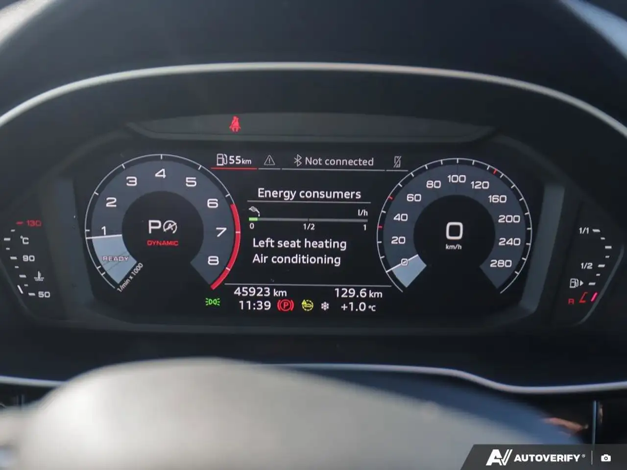 Audi Q3 снимка Audi Q3