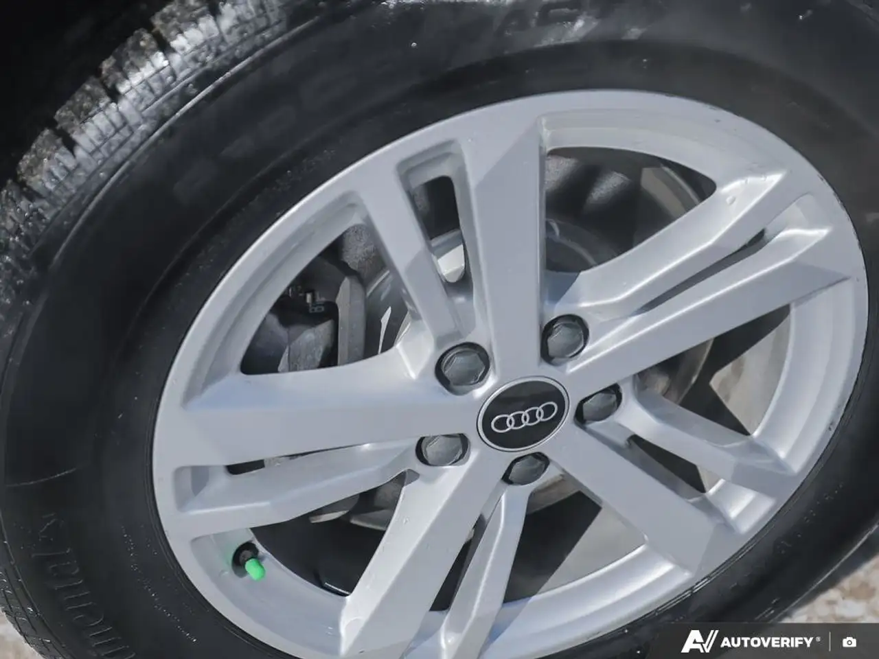 Audi Q3 снимка Audi Q3