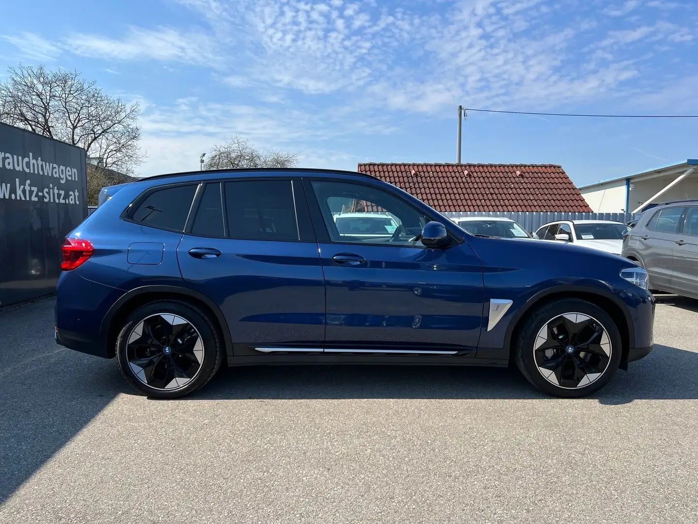 BMW iX3 Impressive | NP: €74.000 Blau - 2