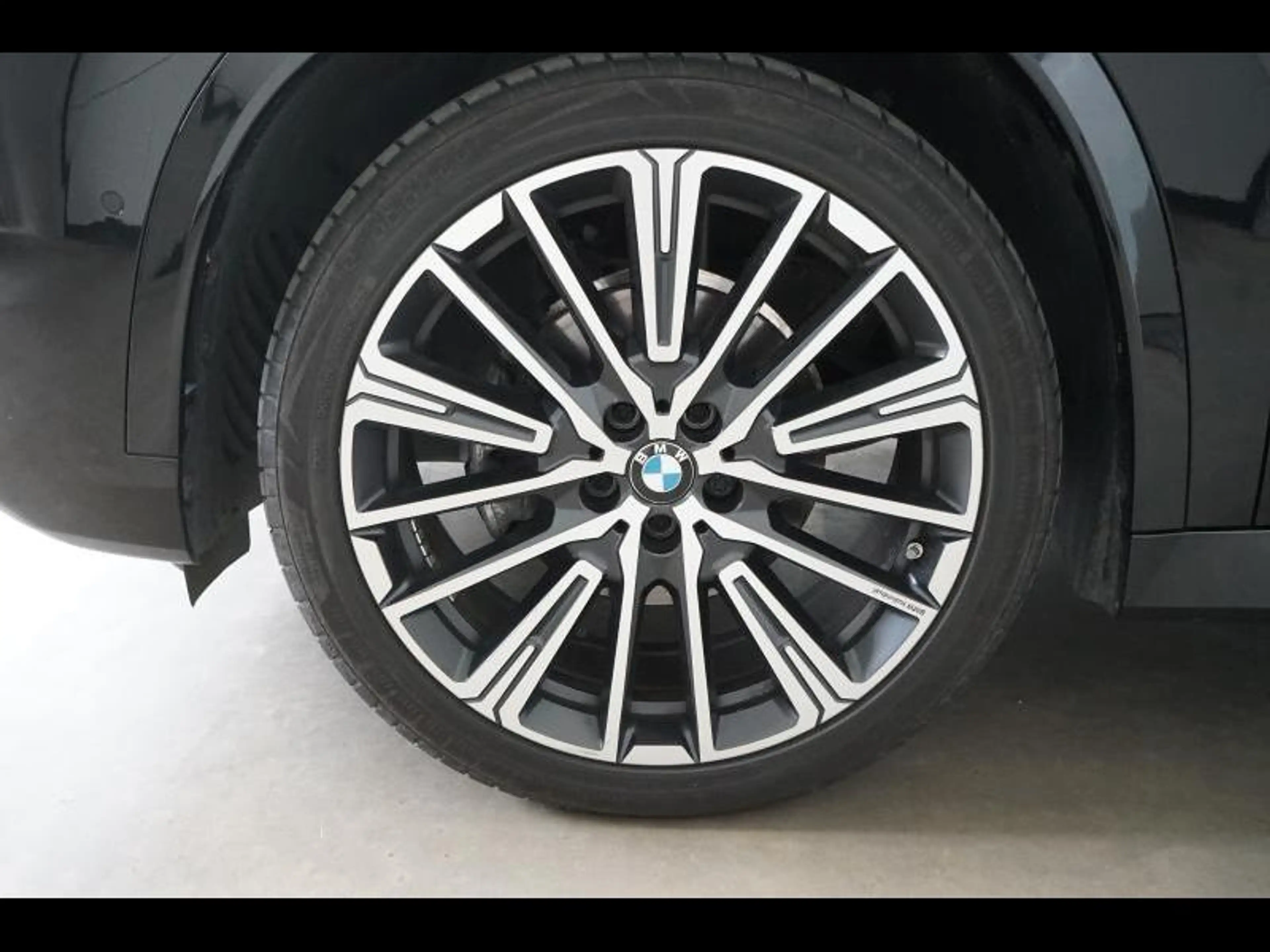 BMW X1 Widescreen - LED - Harman/Kardon - Electric Seats — photo 8