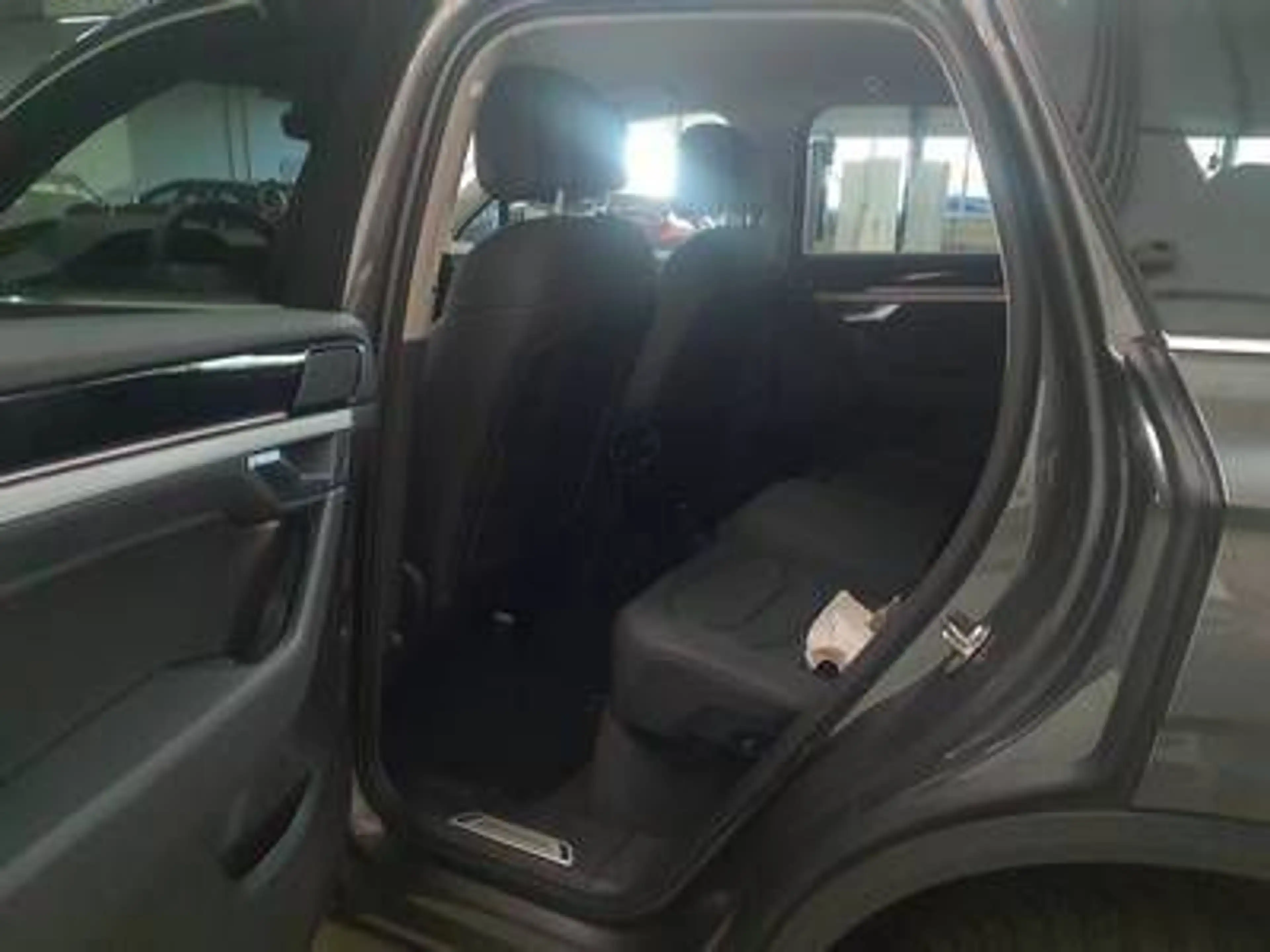 Volkswagen Touareg ELEGANCE 3.0TDI 231PS NP.93T ACC.AHK.KAMERA.NAVI.L — photo 5