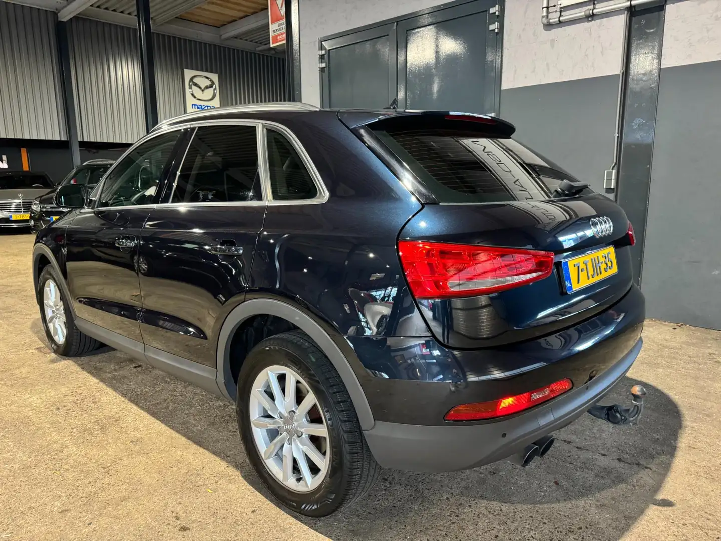 Audi Q3 2.0 TFSI quattro Pro Line Automaat/S tronic/sports Blauw - 2