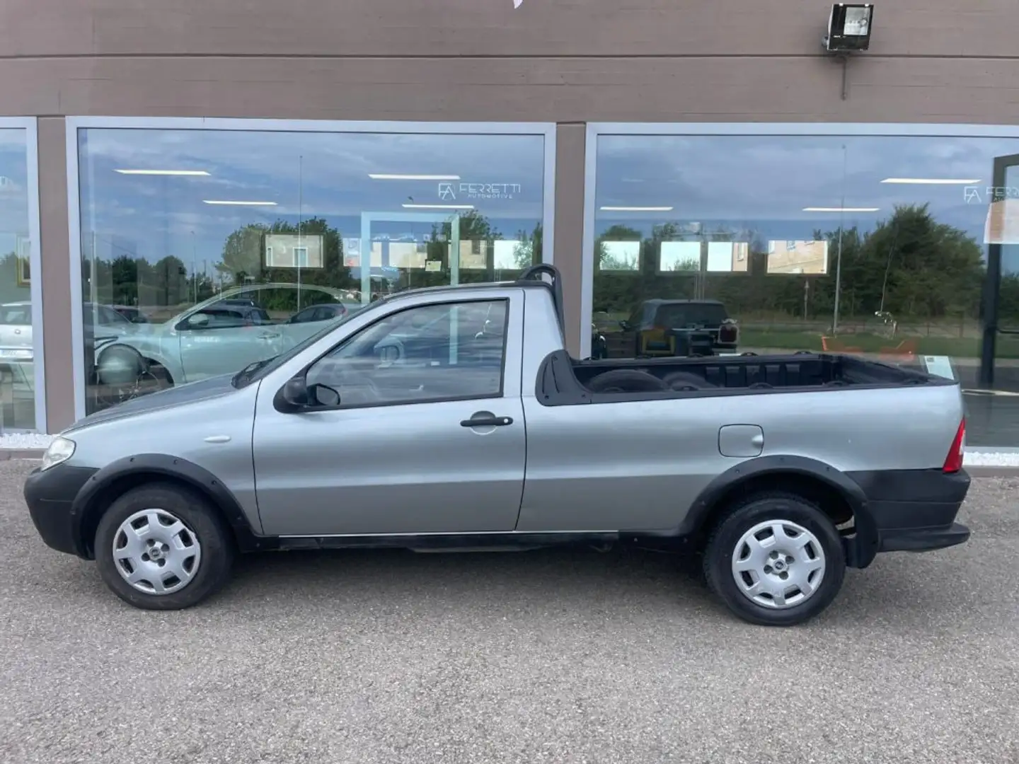 Fiat Strada 1.3 MJT Pick-up Argent - 1
