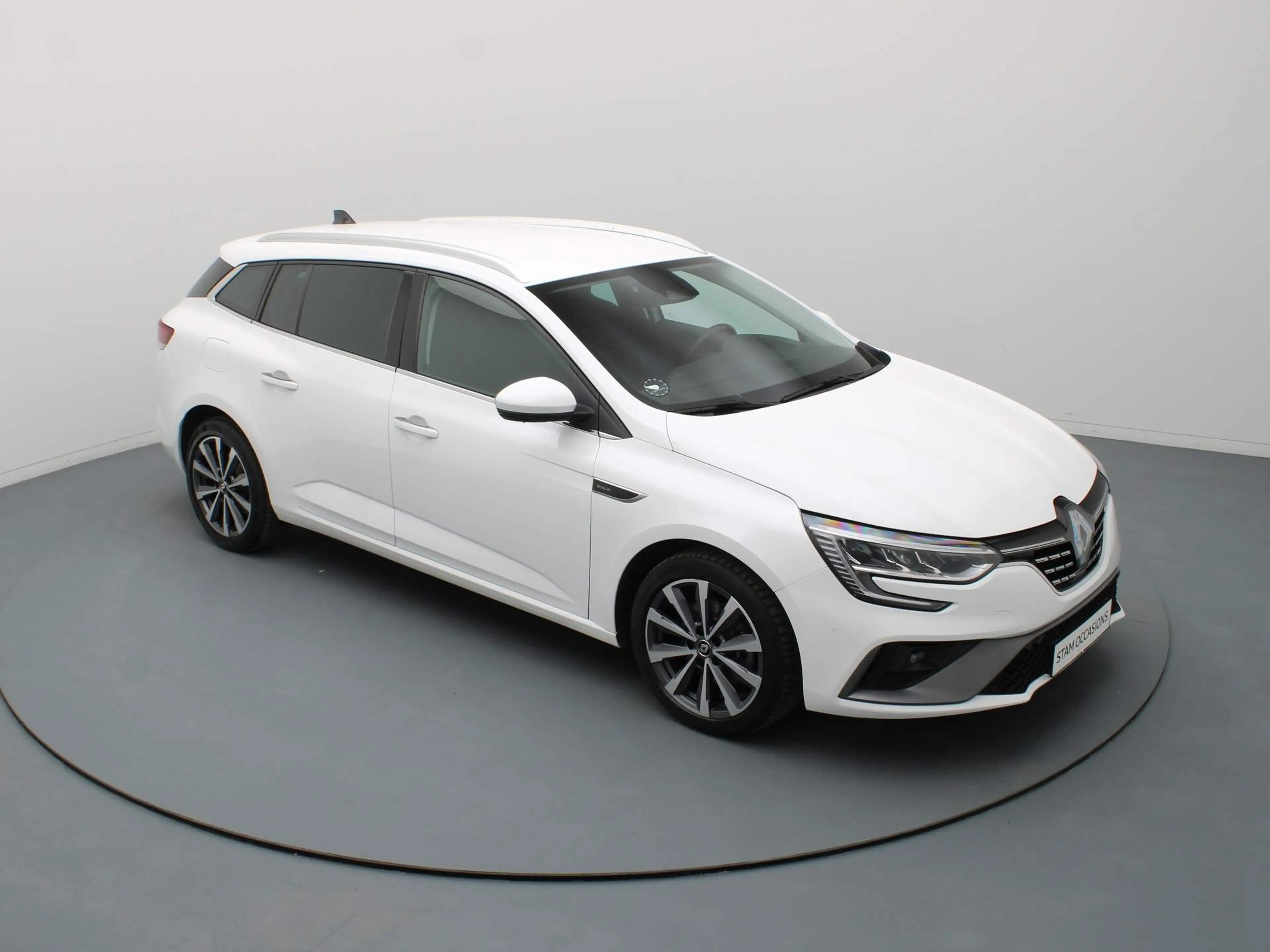 Renault Megane Estate Plug-In Hybrid 160pk R.S. Line Head-Up | Ca — photo 12