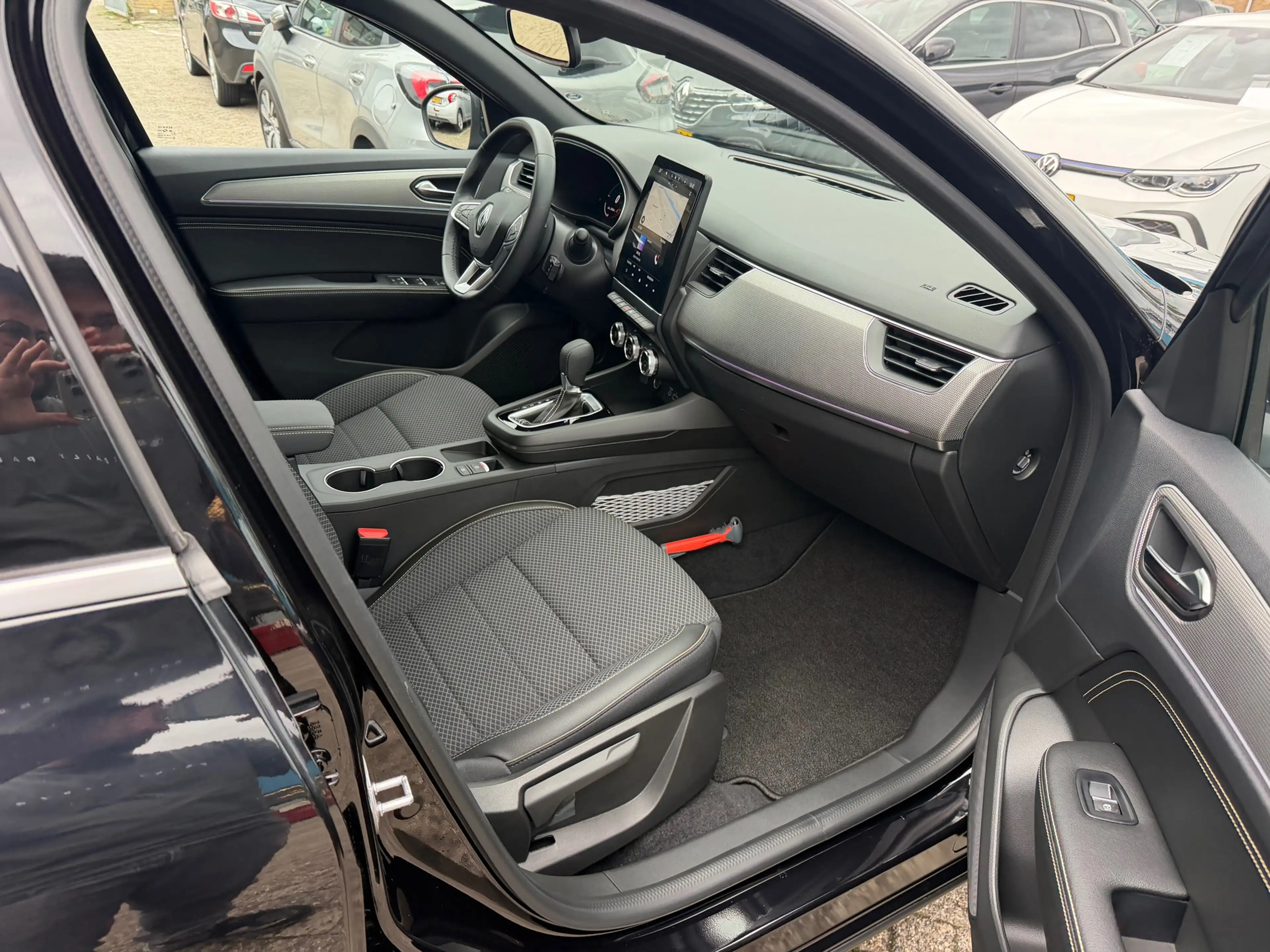 Renault Arkana 1.6 E-Tech full hybrid 145 techno|Gloednieuwe auto — photo 15