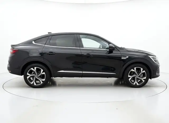 Renault Arkana view 11