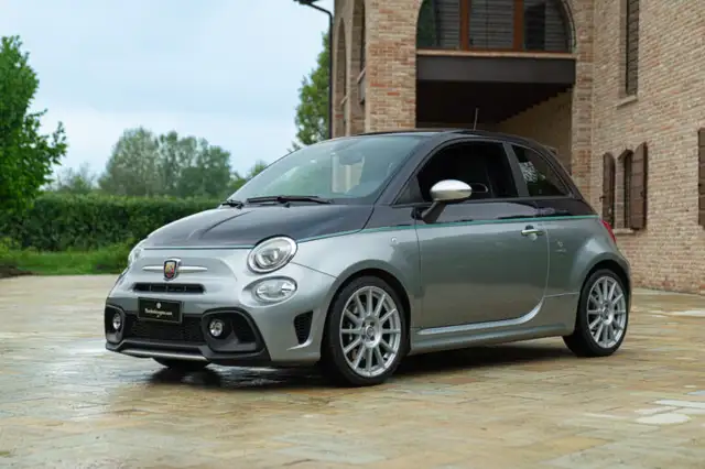 Abarth 695 RIVALE