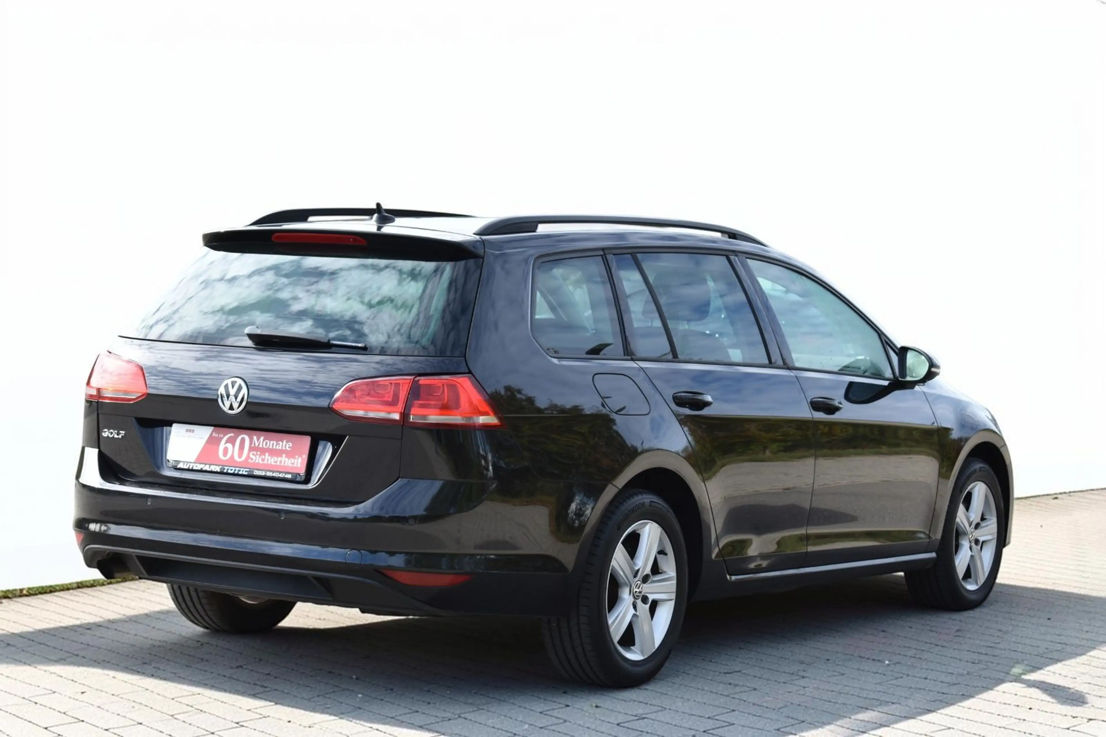 Volkswagen Golf VII*Variant*1.2TSI*Comfortline*SHZ*PDC*Nav — photo 9