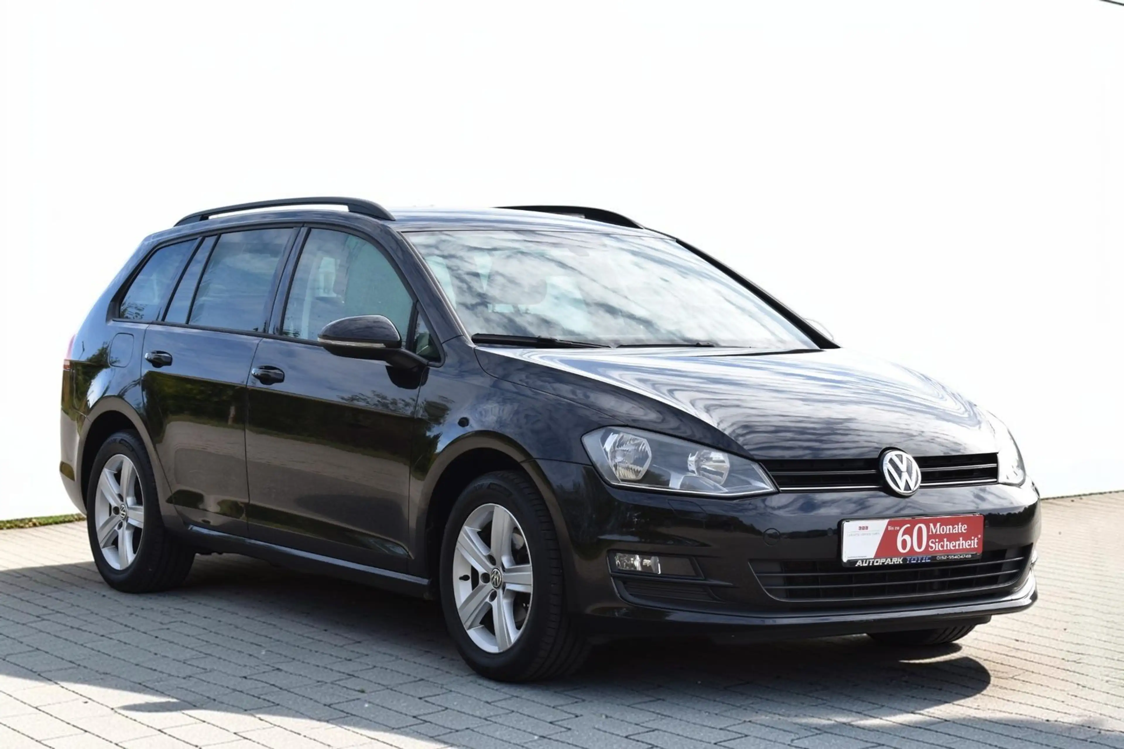 Volkswagen Golf VII*Variant*1.2TSI*Comfortline*SHZ*PDC*Nav — photo 2
