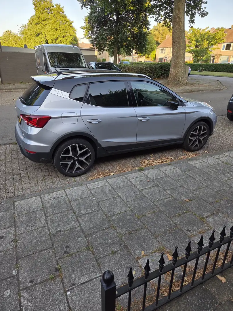 SEAT Arona 1.0 TSI FR Ltd Edition Szary - 1