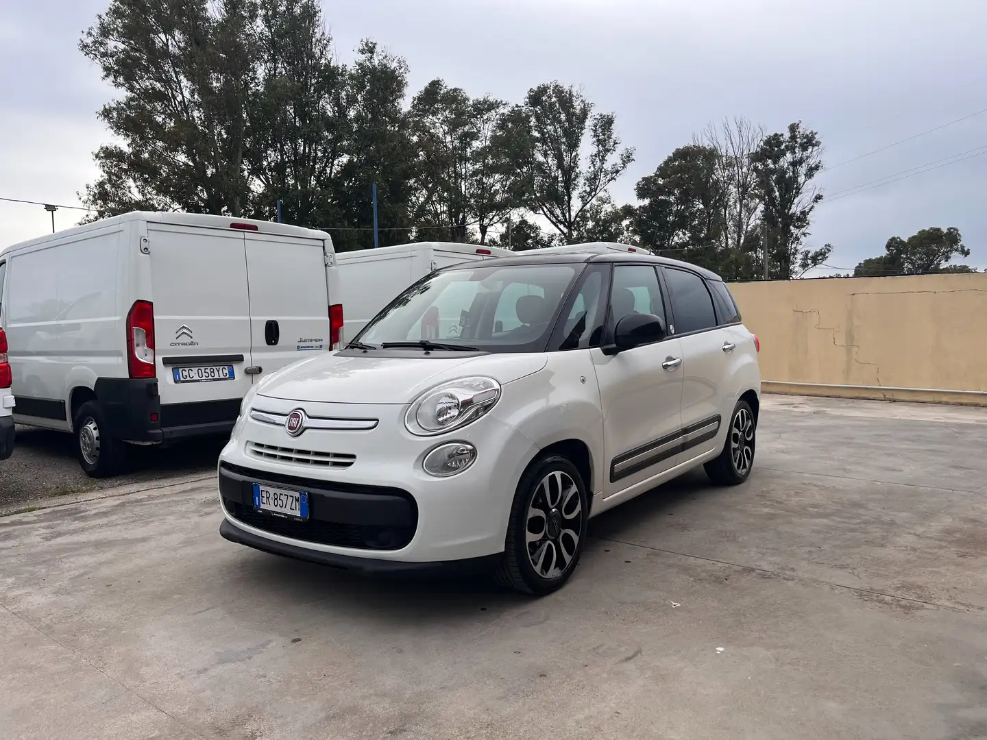 Fiat 500L Living Living 1.3 mjt Lounge 85cv - NEOPATENTATI DIESEL FINANZIABIKLE Blanco - 1