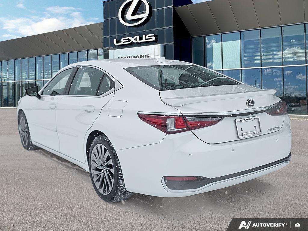 2024 Lexus ES