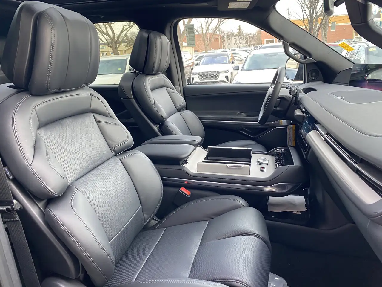 Lincoln Navigator снимка Lincoln Navigator