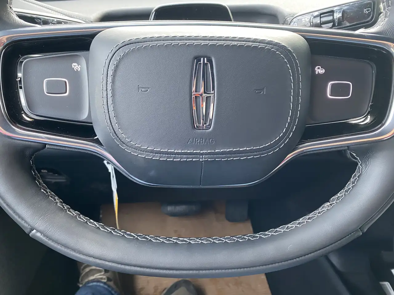 Lincoln Navigator снимка Lincoln Navigator