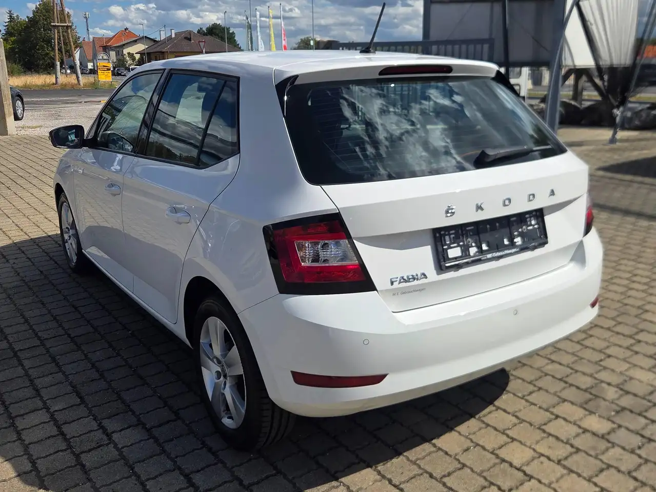 Skoda Fabia 1.BESITZ/LED-SCHEINWERFER/PDC-HINTEN/KLIMA/FREISP*, миниатюра 6