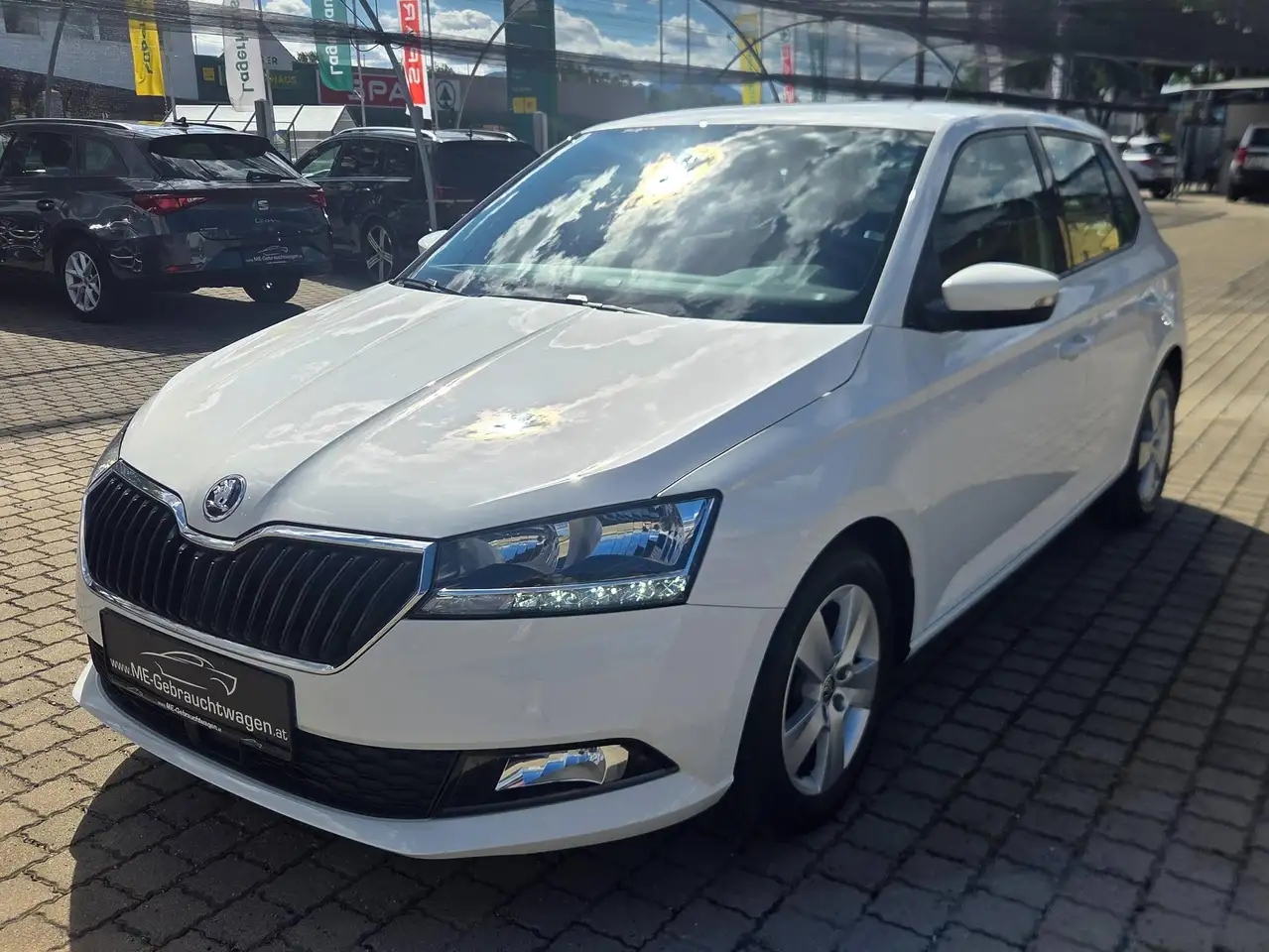 Skoda Fabia 1.BESITZ/LED-SCHEINWERFER/PDC-HINTEN/KLIMA/FREISP*, миниатюра 2