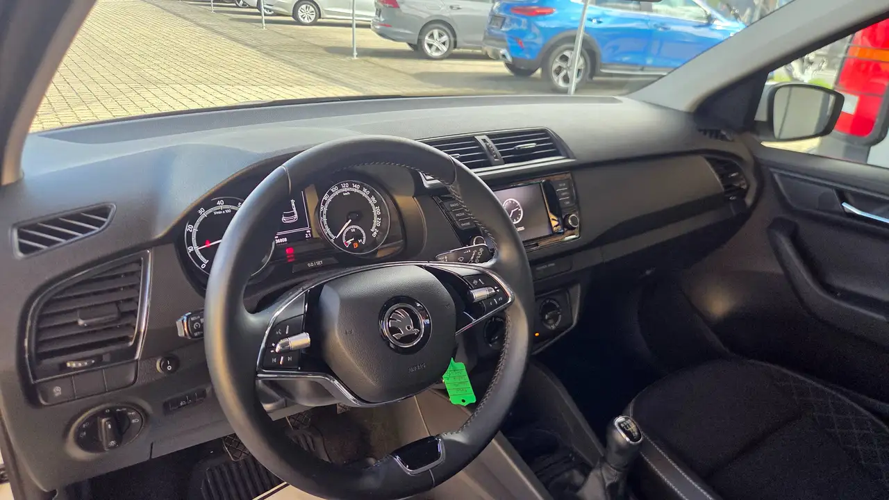 Skoda Fabia 1.BESITZ/LED-SCHEINWERFER/PDC-HINTEN/KLIMA/FREISP*, миниатюра 21