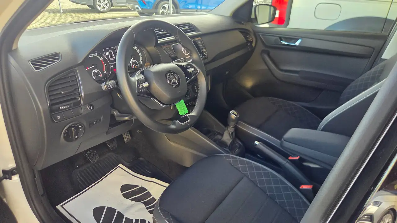 Skoda Fabia 1.BESITZ/LED-SCHEINWERFER/PDC-HINTEN/KLIMA/FREISP*, миниатюра 15