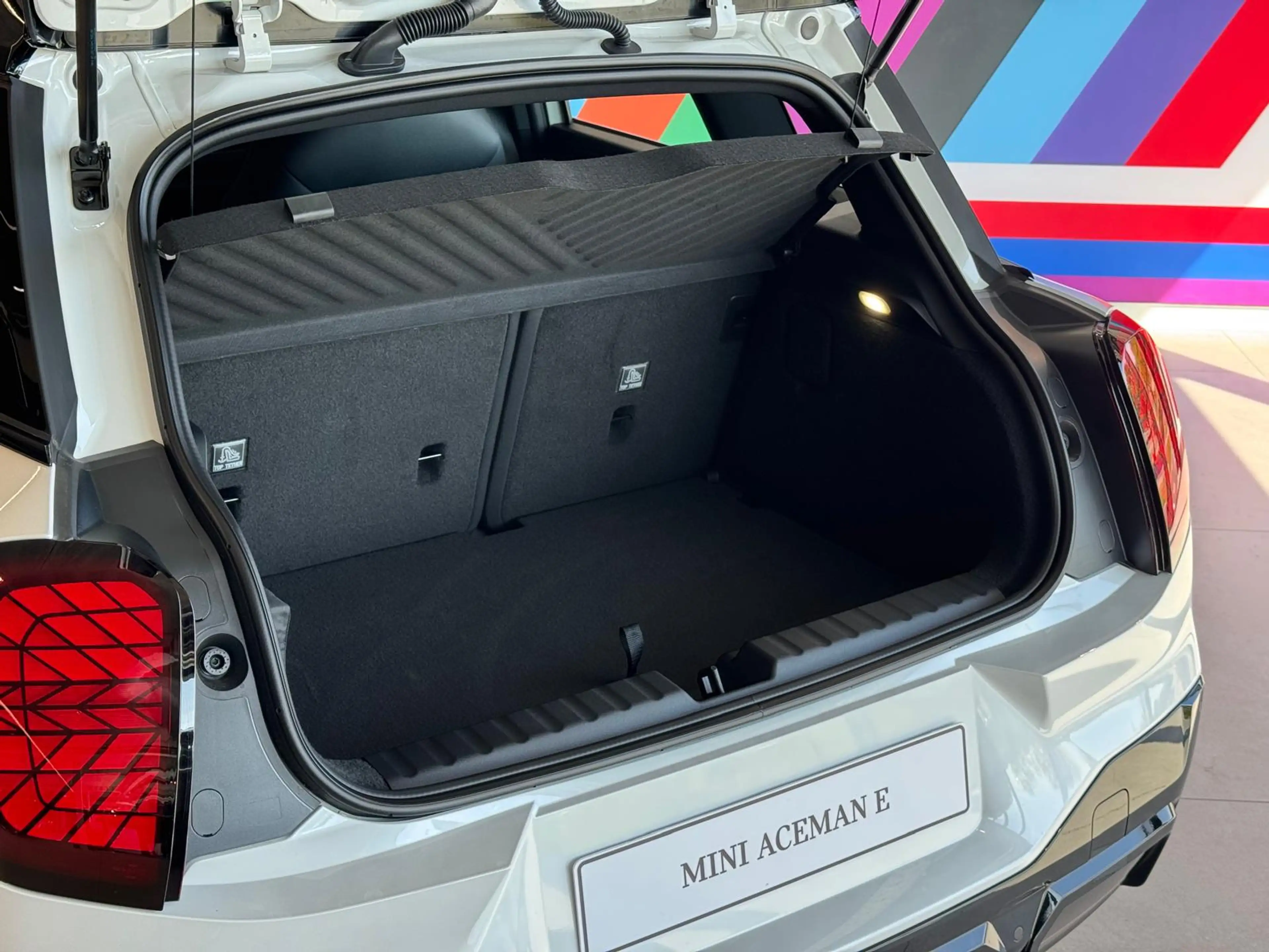 MINI Aceman Mini E John Cooper Works S 42.5 kWh | Pakket S | H — photo 6
